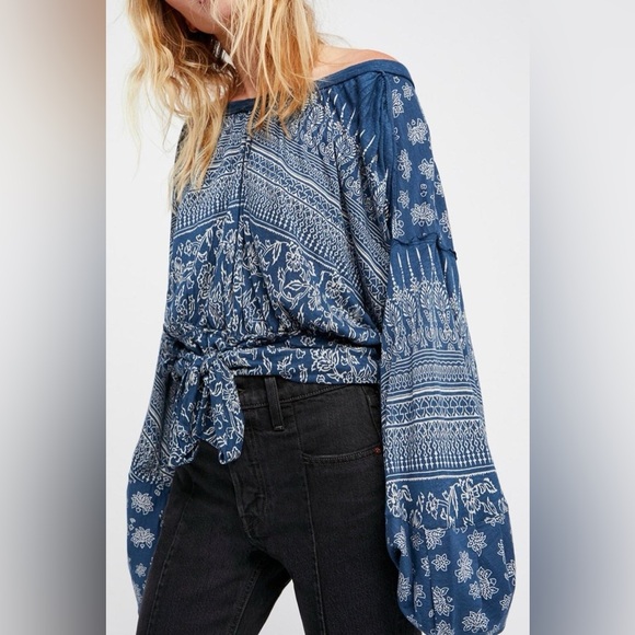 FREE PEOPLE WEEKEND WARRIOR BOHO BALLOON SLEEVE TOP - Picture 11 of 12